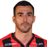 R. Cáceres Defender