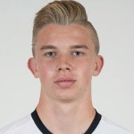 E. Majetschak Defender