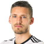 G. Valsvik Defender
