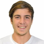 Kiko Pomares Defender