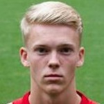 T. Velthuis Defender