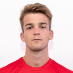 Arnau Comas Defender
