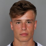 P. Komposch Defender