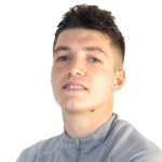 L. de León Attacker