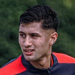 R. Delvalle Defender