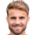 Andrew Shinnie Midfielder