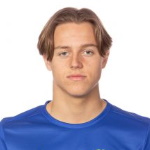 L. Nåvik Midfielder