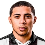 Vitor Jacaré Attacker