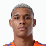 Gustavo Nescau Attacker