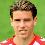 R. van Ekeris Midfielder