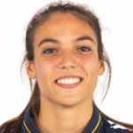 Paula Tomás Defender