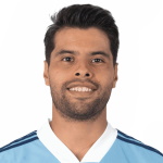 N. Araújo Defender