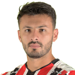 L. Giménez Attacker