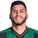 Zé Vitor Defender