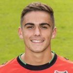 B. van Rooij Defender