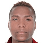 R. Villamarín Defender