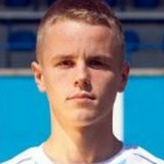D. Szymonowicz Defender