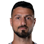 Rebin Solaka Defender