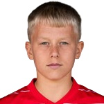 Julian Hussauf Defender