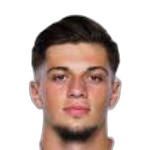 Amìn-Elias Gröller Defender