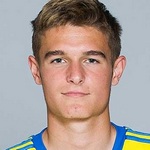 C. Gravius Midfielder
