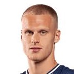 M. Bakker Defender