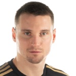 D. Oliynyk Midfielder