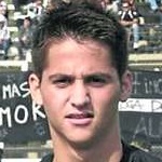 V. Perales Defender