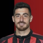 L. Martínez Montagnoli Defender