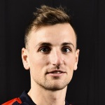 B. Pittón Defender