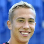 D. Ventúra Midfielder