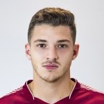 S. Vereș Midfielder