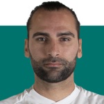 Léo Gamalho Attacker